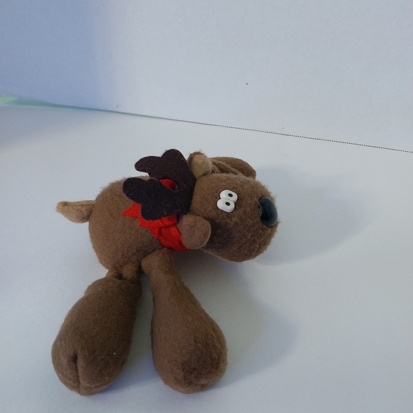 Vintage 1979 Rodney Reindeer Stuffed Animal Plush Toy - Picture 3 of 9